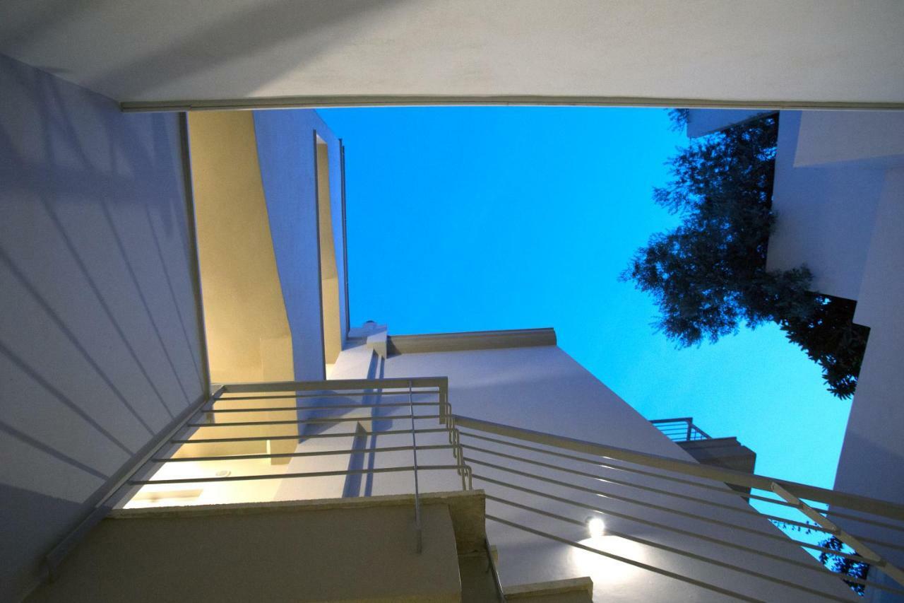 Kalavria Luxury Suites - Magnificent Sea View Of Poros Poros Town Exteriér fotografie
