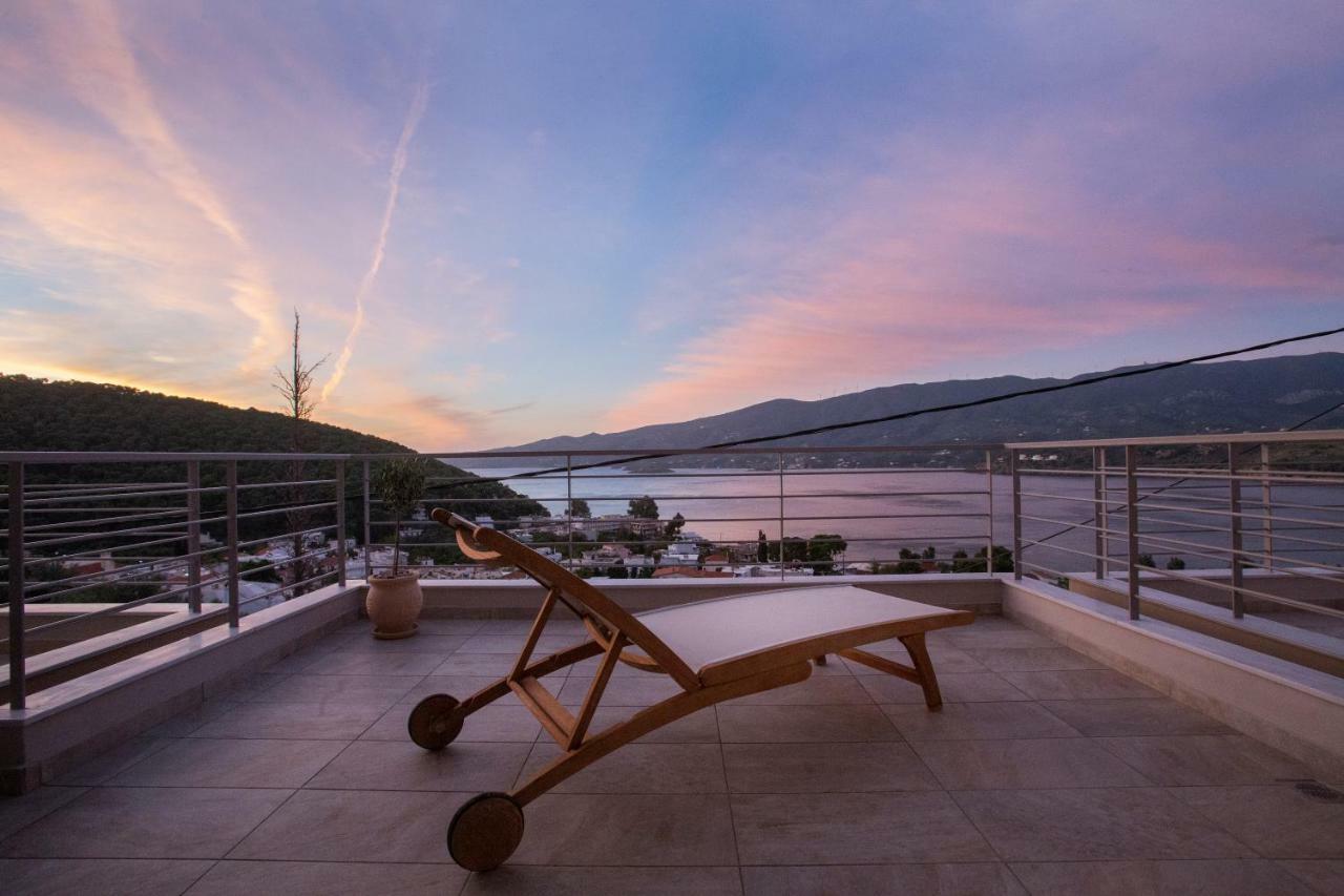 Kalavria Luxury Suites - Magnificent Sea View Of Poros Poros Town Exteriér fotografie